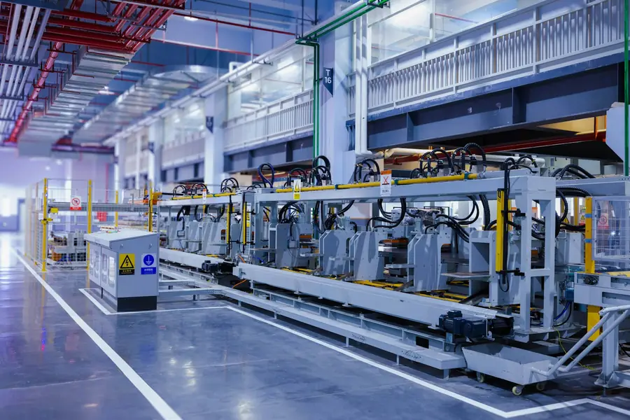 Bright, modern automated production hall