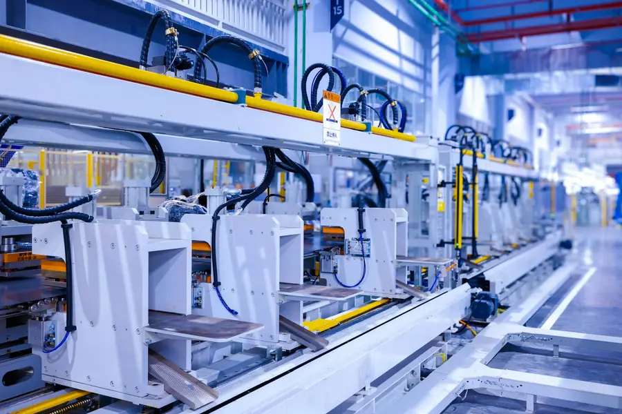 Machine line with mounted process equipment